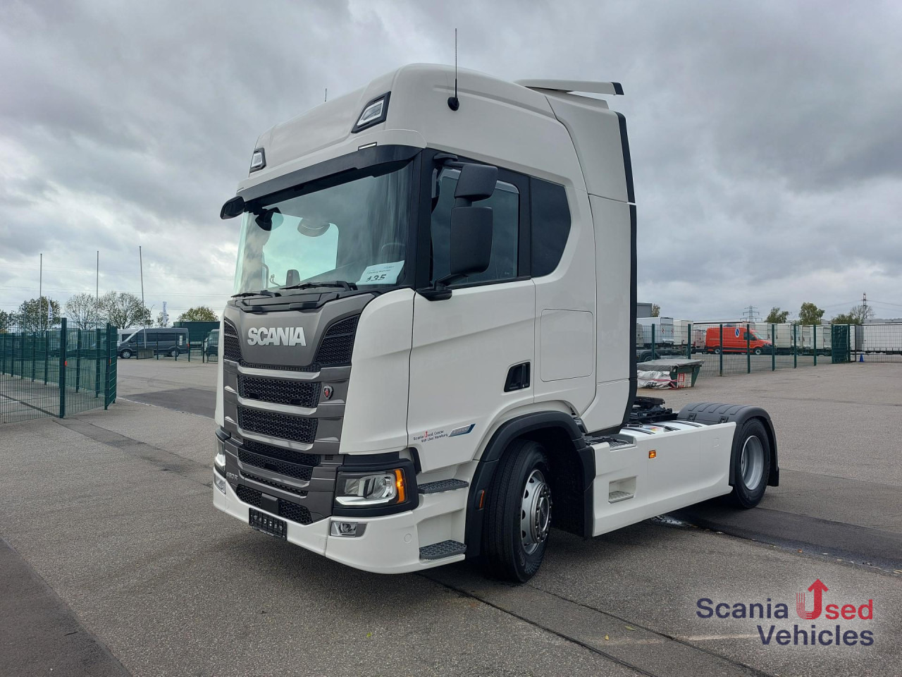 SCANIA R 460 A4x2NA, SUPER, Navi, Standklima - Nyergesvontató: 1 kép. SCANIA R 460 A4x2NA, SUPER, Navi, Standklima - Nyergesvontató: 1 kép.