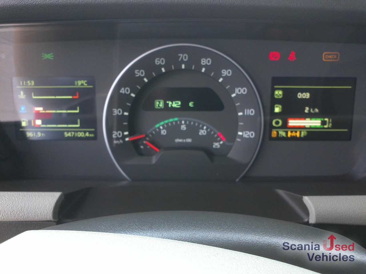 VOLVO FH 13.500 Top Zustand! - Nyergesvontató: 4 kép. VOLVO FH 13.500 Top Zustand! - Nyergesvontató: 4 kép.