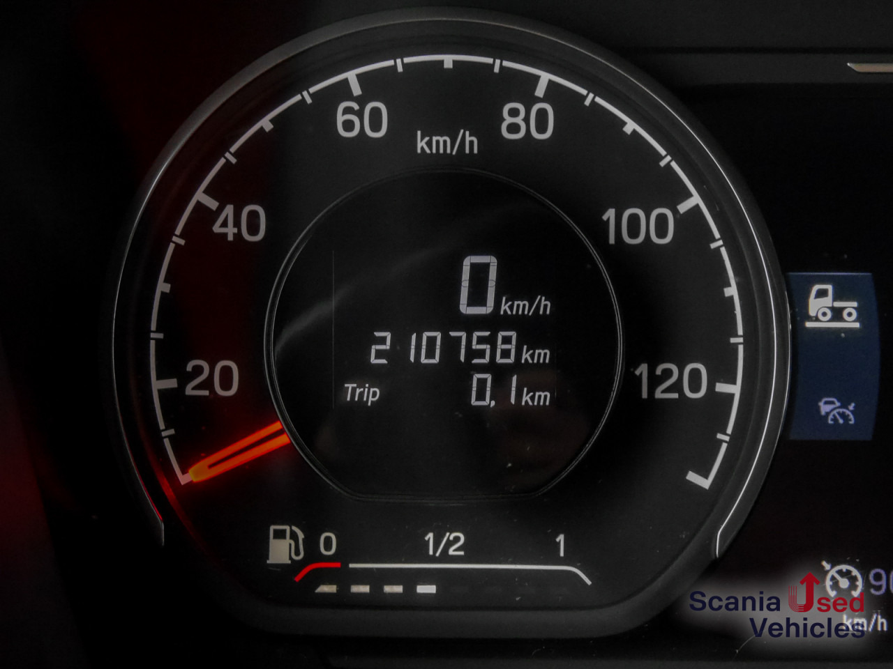 SCANIA R 500 A4x2NA - Hydraulik - - Nyergesvontató: 4 kép. SCANIA R 500 A4x2NA - Hydraulik - - Nyergesvontató: 4 kép.