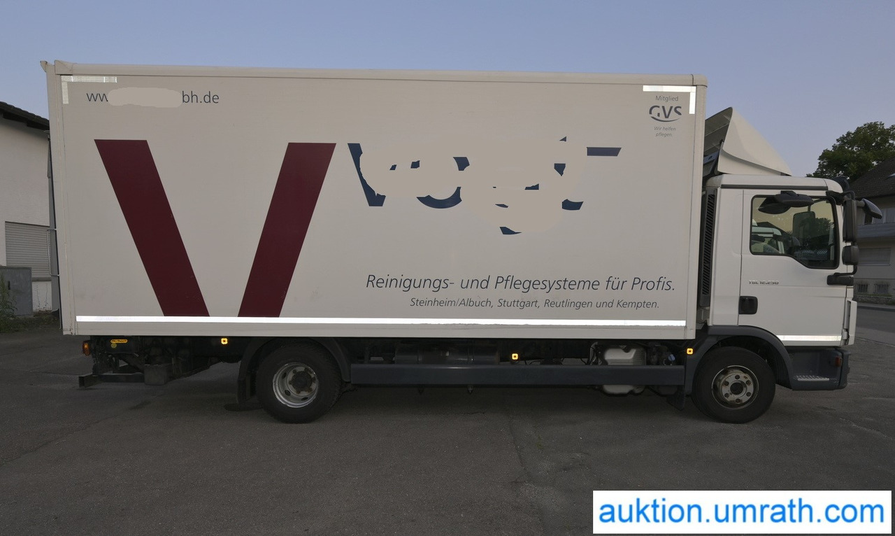 MAN TGL 12.250 4x2 L/BL Koffer Ladebordwand Klimaautomatik NAVI Luftfederung Automatikgetriebe EURO 6 - Dobozos felépítményű teherautó: 4 kép. MAN TGL 12.250 4x2 L/BL Koffer Ladebordwand Klimaautomatik NAVI Luftfederung Automatikgetriebe EURO 6 - Dobozos felépítményű teherautó: 4 kép.