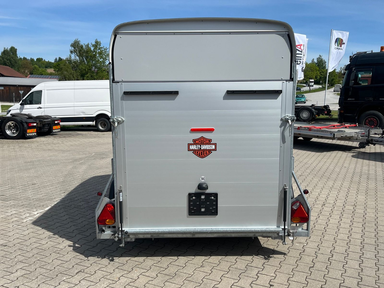 Cheval Liberte C7 2000KG Motorradanhänger Kofferanhänger - Motorszállító utánfutó: 5 kép. Cheval Liberte C7 2000KG Motorradanhänger Kofferanhänger - Motorszállító utánfutó: 5 kép.