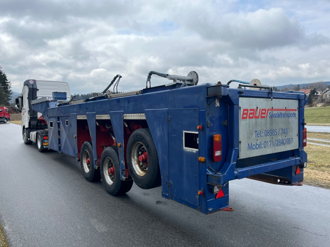 Langendorf SBT 27/32 Innenlader für Betonfertigteile Langendorf SBT 27/32 Innenlader für Betonfertigteile - Félpótkocsi: 5 kép. Langendorf SBT 27/32 Innenlader für Betonfertigteile Langendorf SBT 27/32 Innenlader für Betonfertigteile - Félpótkocsi: 5 kép.