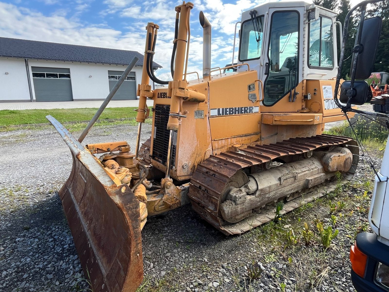 Liebherr PR 712 BL - Buldózer: 1 kép. Liebherr PR 712 BL - Buldózer: 1 kép.
