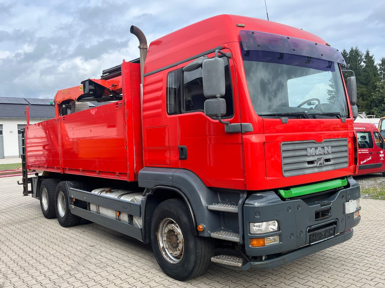 MAN TGA 26.480 mit Palfinger PK 24001L mit Winde - Platós teherautó, Darus autó: 3 kép. MAN TGA 26.480 mit Palfinger PK 24001L mit Winde - Platós teherautó, Darus autó: 3 kép.