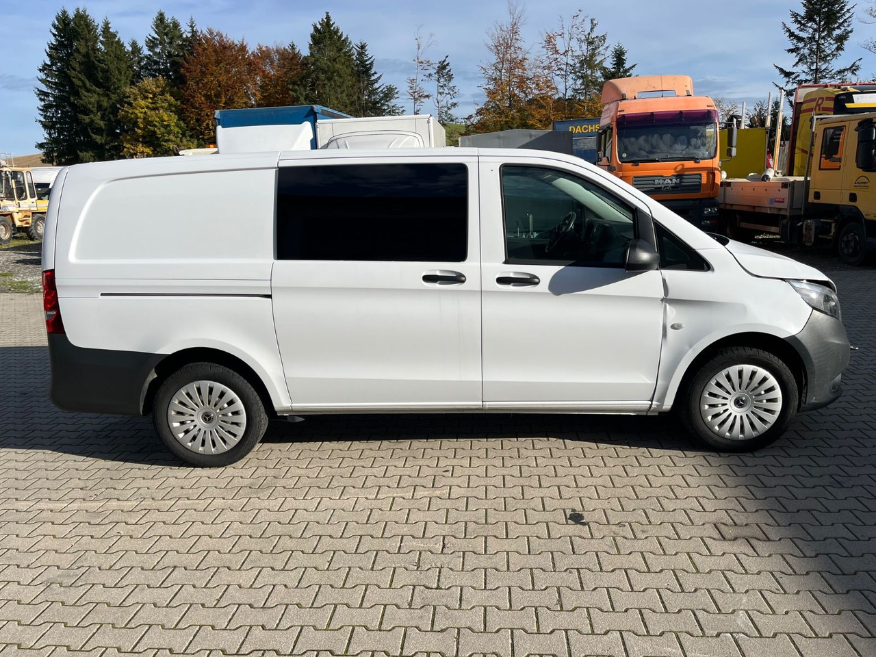 Kis furgon Mercedes-Benz Vito 116CDI 53384KM: 9 kép.