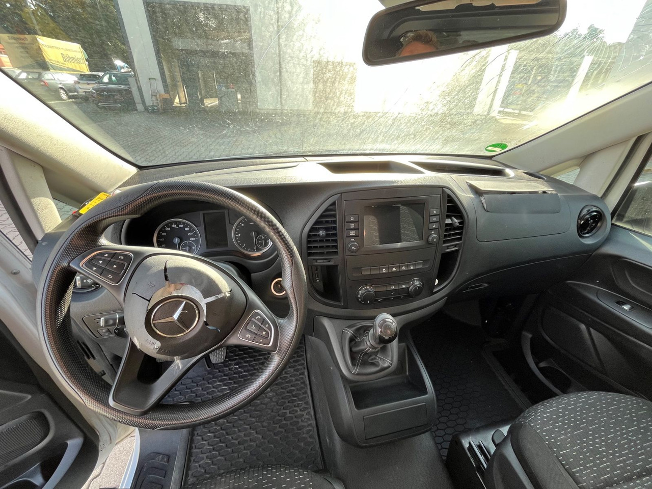 Kis furgon Mercedes-Benz Vito 116CDI 53384KM: 20 kép.