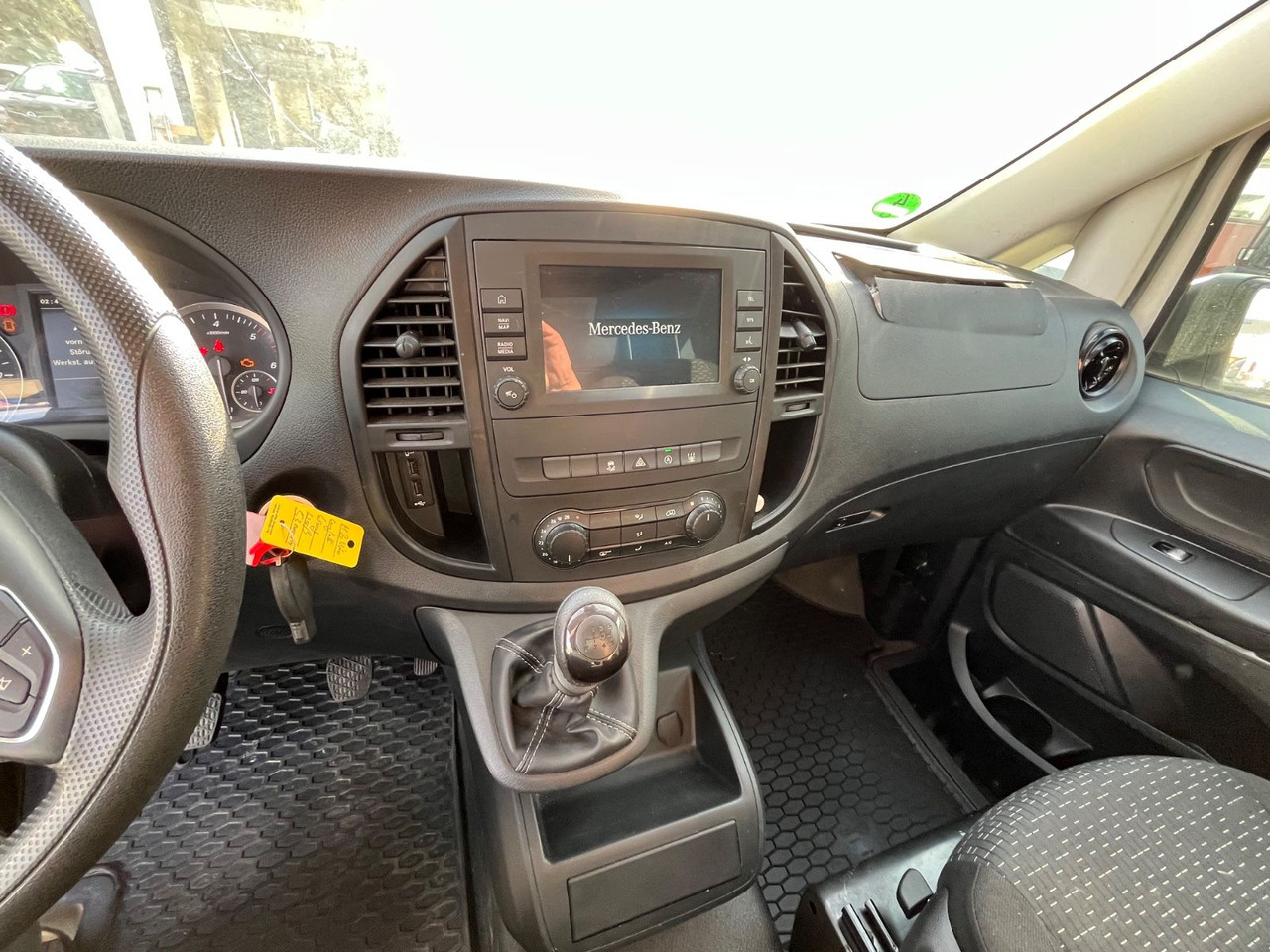 Kis furgon Mercedes-Benz Vito 116CDI 53384KM: 16 kép.