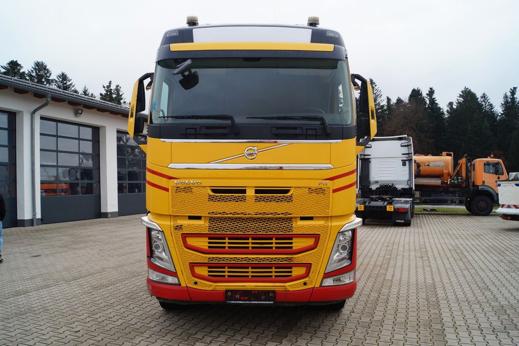 Volvo FH 500 Holztrans. mit Penz 12Z9 Holzkran Volvo FH 500 Holztrans. mit Penz 12Z9 Holzkran - Rönkszállító teherautó, Darus autó: 3 kép. Volvo FH 500 Holztrans. mit Penz 12Z9 Holzkran Volvo FH 500 Holztrans. mit Penz 12Z9 Holzkran - Rönkszállító teherautó, Darus autó: 3 kép.