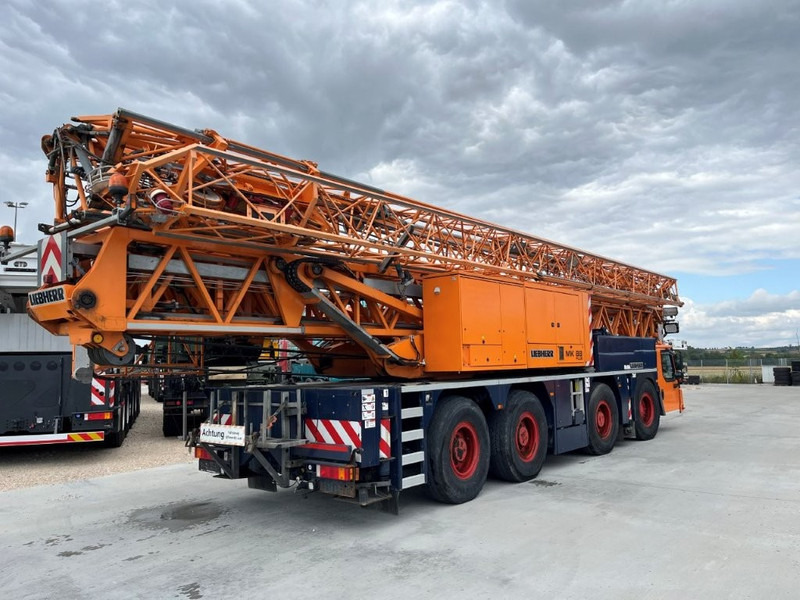 Liebherr MK 88 - Autódaru: 2 kép. Liebherr MK 88 - Autódaru: 2 kép.