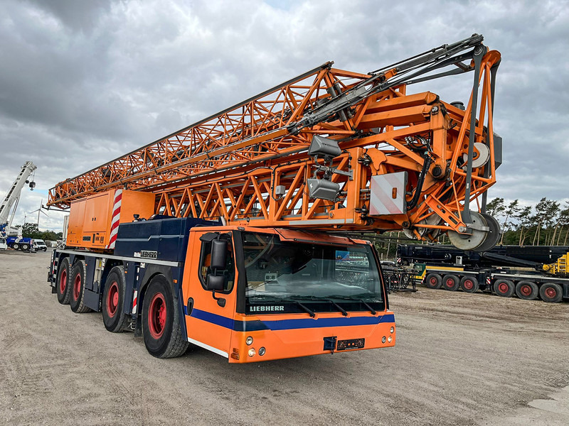 Liebherr MK 88 - Autódaru: 1 kép. Liebherr MK 88 - Autódaru: 1 kép.