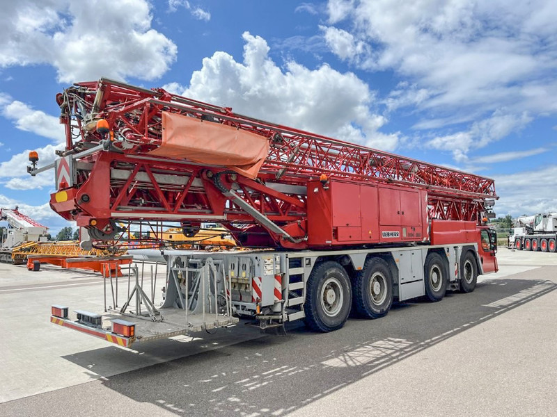 Liebherr MK 88 - Autódaru: 2 kép. Liebherr MK 88 - Autódaru: 2 kép.