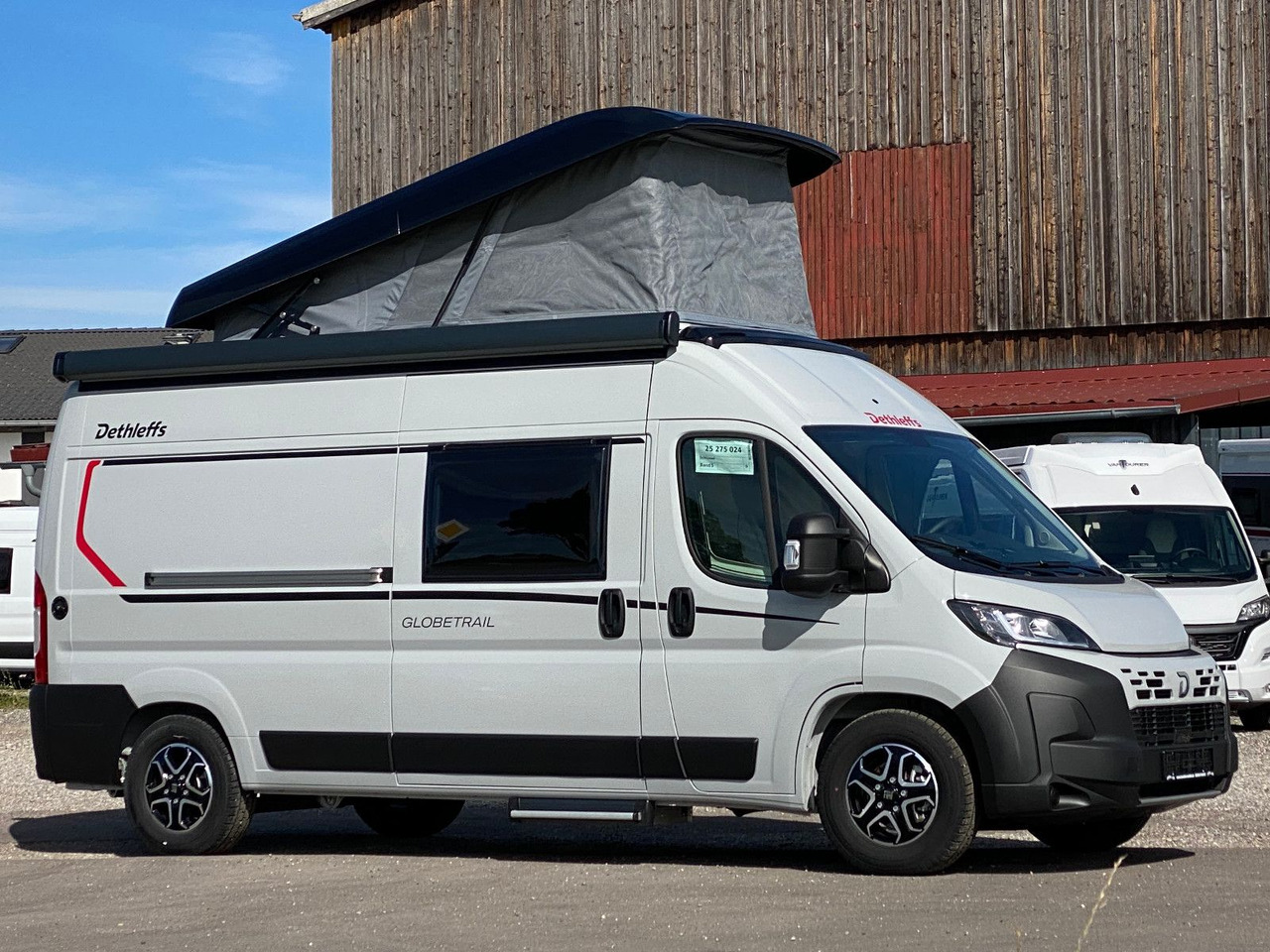 Dethleffs Globetrail 600 DS *2025*Automatik,Aufstelldach - Kempingautó: 2 kép. Dethleffs Globetrail 600 DS *2025*Automatik,Aufstelldach - Kempingautó: 2 kép.
