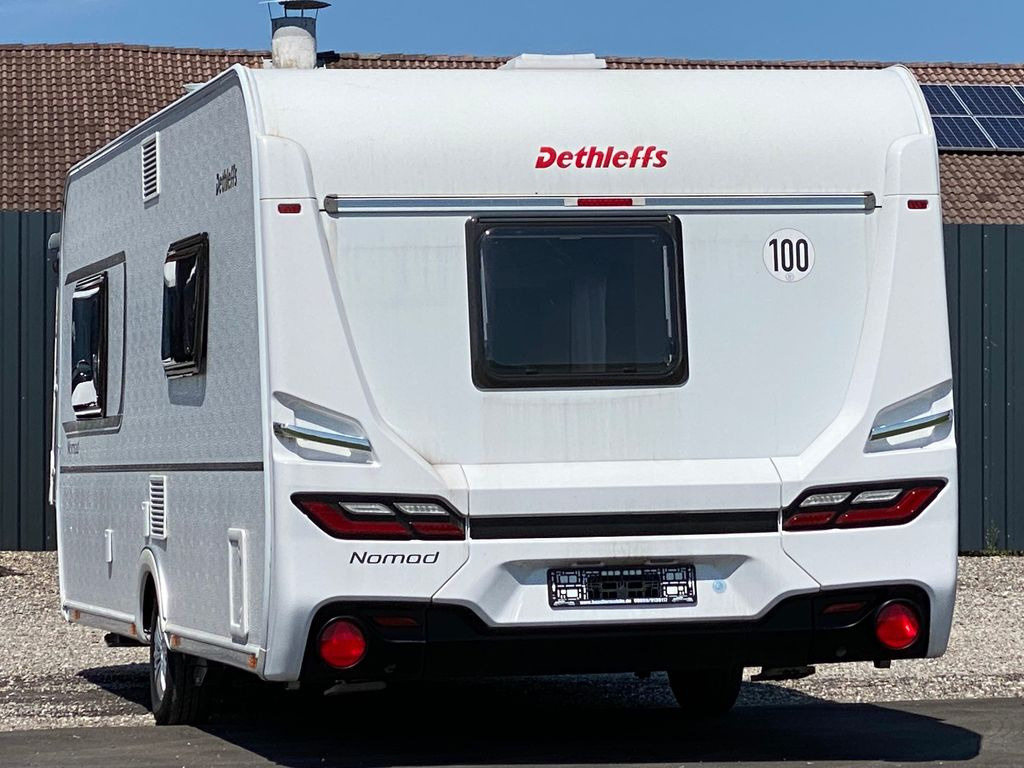 Dethleffs Nomad 520 ELT, Heckbad, SAT, Mover, Markise, ec - Lakókocsi: 5 kép. Dethleffs Nomad 520 ELT, Heckbad, SAT, Mover, Markise, ec - Lakókocsi: 5 kép.
