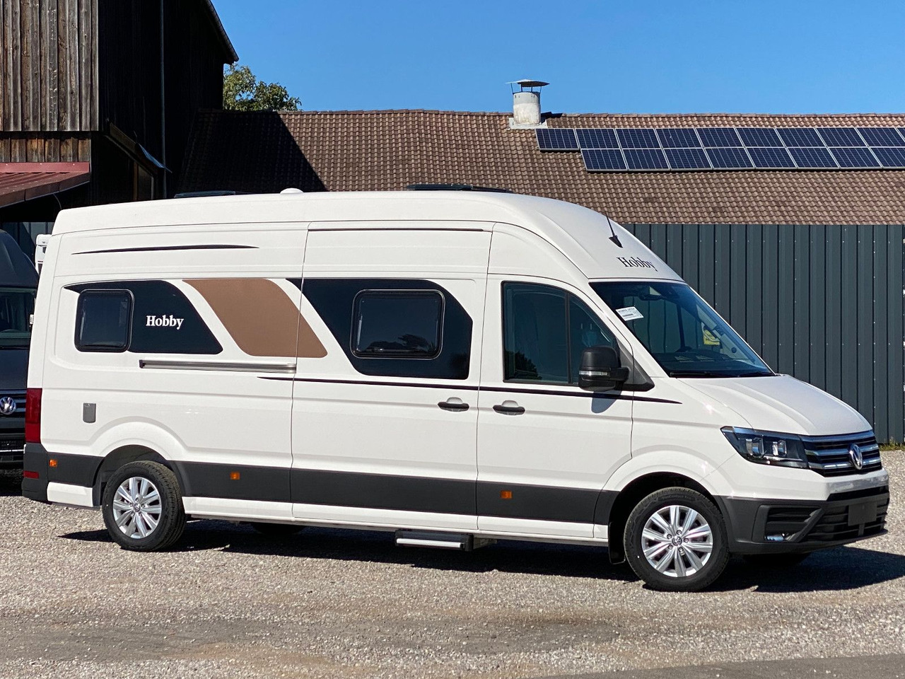 Hobby Maxia Van 680 DT, mit Markise - Kempingautó: 1 kép. Hobby Maxia Van 680 DT, mit Markise - Kempingautó: 1 kép.