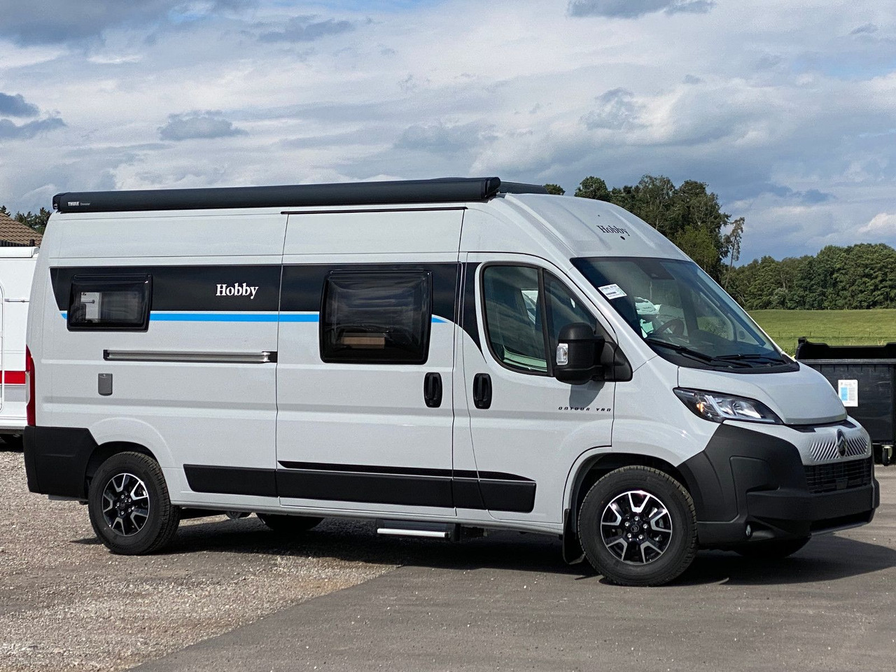 Hobby Ontour Van 600 FT - Kempingautó: 2 kép. Hobby Ontour Van 600 FT - Kempingautó: 2 kép.