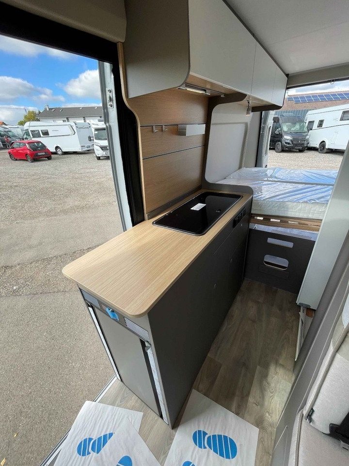 Kempingautó LMC INNOVAN 600 ,ASD, Aufstelldach,26 Modell,Navi: 38 kép.