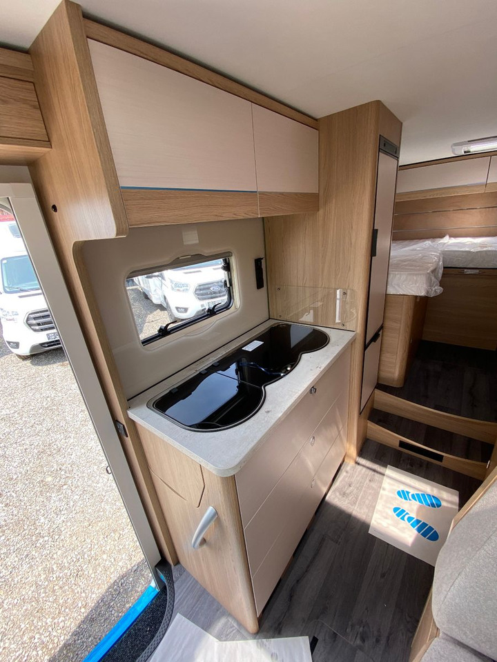 Félintegrált lakóautó LMC T 662 Grey Selection, Markise,Navi,: 17 kép.