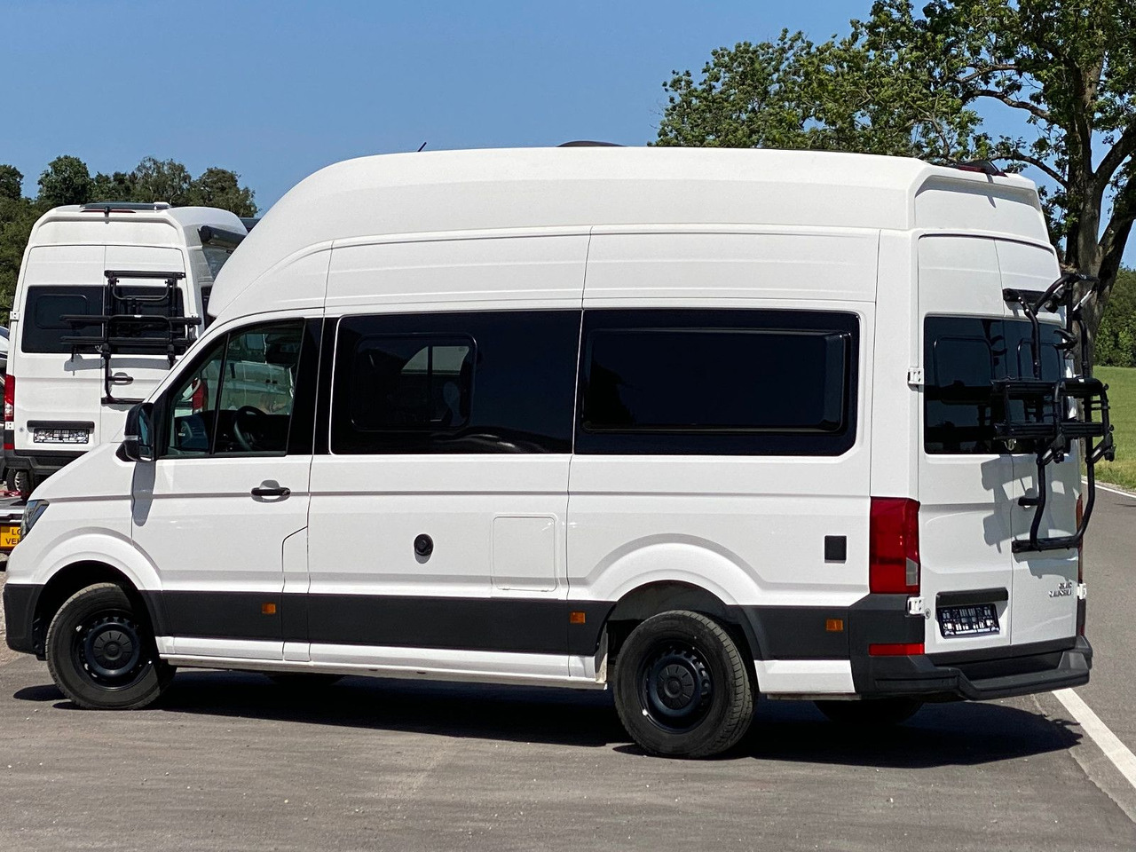 Volkswagen Grand California 600 FW, 3/4 Bett - Kempingautó: 5 kép. Volkswagen Grand California 600 FW, 3/4 Bett - Kempingautó: 5 kép.