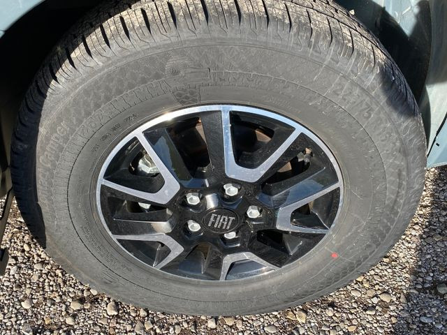 Weinsberg CaraBus 600 MQ EDITION Fire - Kempingautó: 4 kép. Weinsberg CaraBus 600 MQ EDITION Fire - Kempingautó: 4 kép.