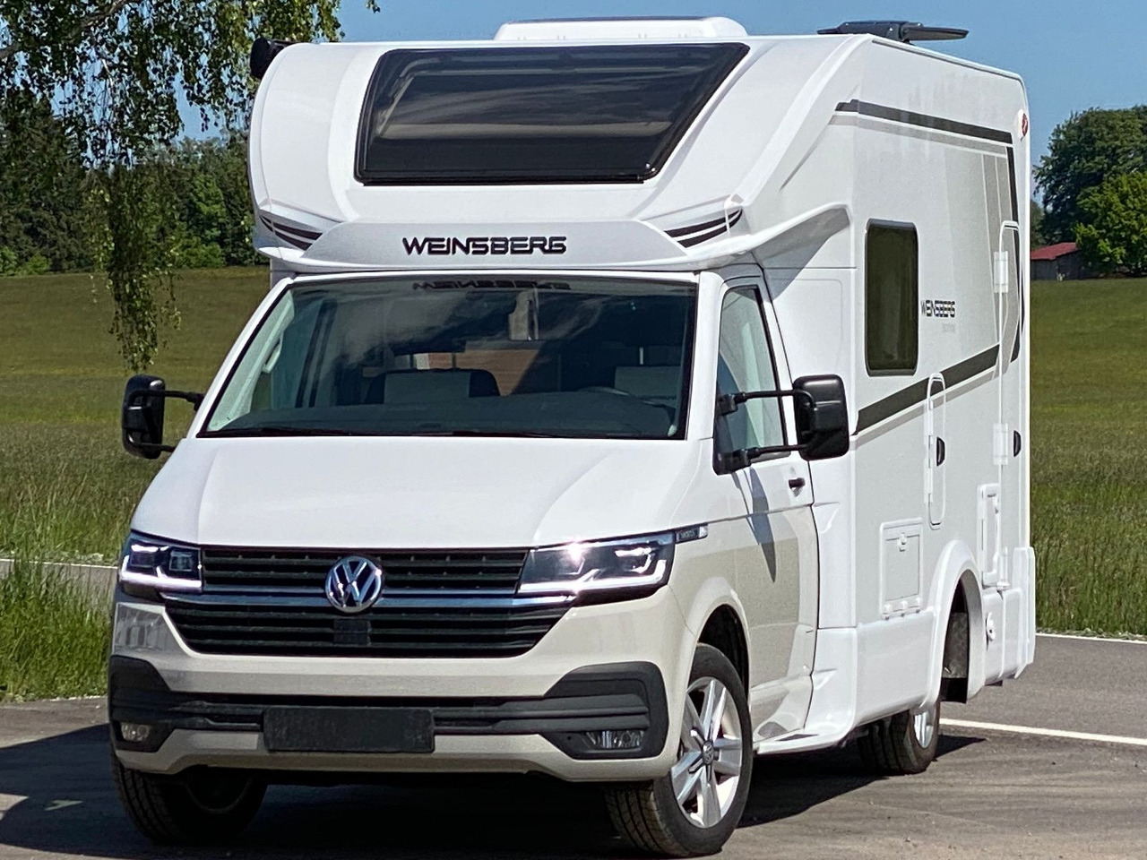 Weinsberg X-Cursion Van Edition500 LT, Automatik,slidebett - Félintegrált lakóautó: 3 kép. Weinsberg X-Cursion Van Edition500 LT, Automatik,slidebett - Félintegrált lakóautó: 3 kép.