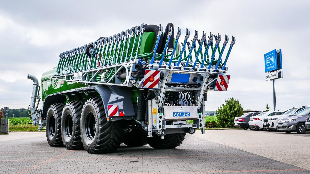 Euromilk Pumpass PX 27000-Tridem-Fendt grün - Szippantó tartálykocsi: 5 kép. Euromilk Pumpass PX 27000-Tridem-Fendt grün - Szippantó tartálykocsi: 5 kép.