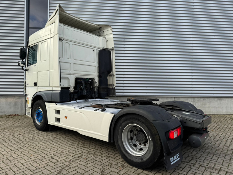 DAF XF 480 SC / 2 Tanks / 2 Beds / Refrigerator - Nyergesvontató: 3 kép. DAF XF 480 SC / 2 Tanks / 2 Beds / Refrigerator - Nyergesvontató: 3 kép.