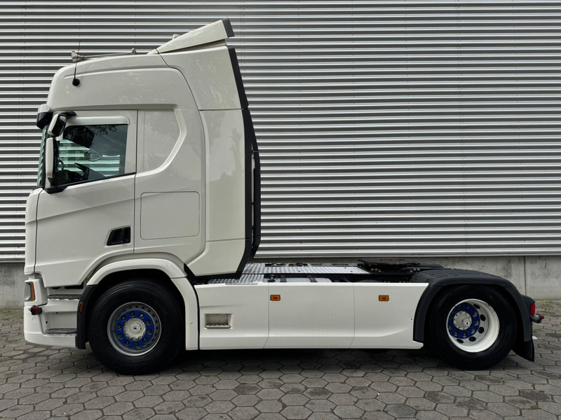 Scania R450 / 6X2 / Hydraulic / TUV: 5-2026 / NL Truck - Nyergesvontató: 5 kép. Scania R450 / 6X2 / Hydraulic / TUV: 5-2026 / NL Truck - Nyergesvontató: 5 kép.
