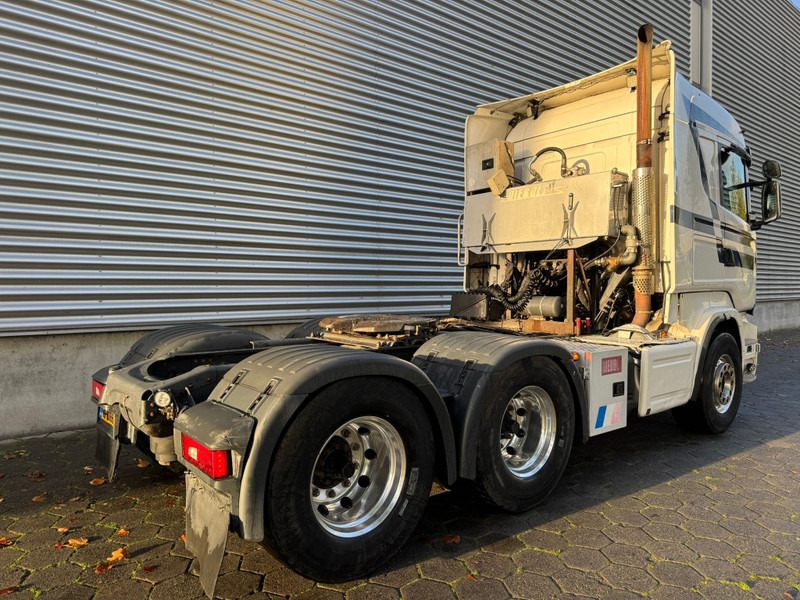 Scania R580 / V8 / 6X4 / HighLine / Retarder / NL Truck - Nyergesvontató: 4 kép. Scania R580 / V8 / 6X4 / HighLine / Retarder / NL Truck - Nyergesvontató: 4 kép.