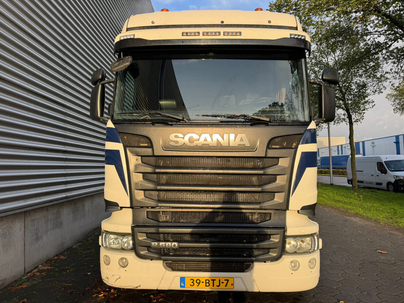 Scania R580 / V8 / 6X4 / HighLine / Retarder / NL Truck - Nyergesvontató: 5 kép. Scania R580 / V8 / 6X4 / HighLine / Retarder / NL Truck - Nyergesvontató: 5 kép.