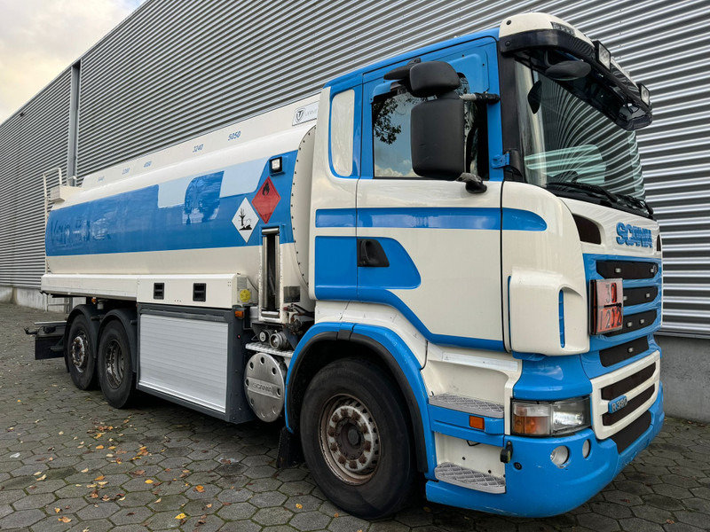 Scania R 380 / 6X2 / Manual / Euro 5 / 19.000 Liter / Belgium Truck - Tartályos teherautó: 2 kép. Scania R 380 / 6X2 / Manual / Euro 5 / 19.000 Liter / Belgium Truck - Tartályos teherautó: 2 kép.