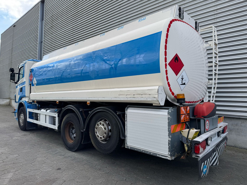 Scania R 380 Tank / 6X2 / Manual / Euro 5 / 20.000 Liter / Belgium Truck - Tartályos teherautó: 2 kép. Scania R 380 Tank / 6X2 / Manual / Euro 5 / 20.000 Liter / Belgium Truck - Tartályos teherautó: 2 kép.