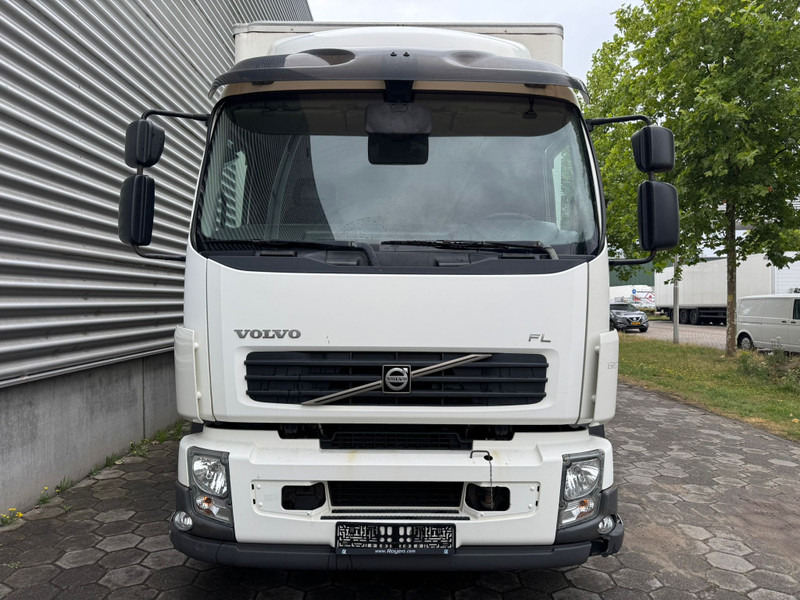 Volvo FL 260 / Euro 5 / 18 Tons / Tail Lift / Belgium Truck - Dobozos felépítményű teherautó: 5 kép. Volvo FL 260 / Euro 5 / 18 Tons / Tail Lift / Belgium Truck - Dobozos felépítményű teherautó: 5 kép.