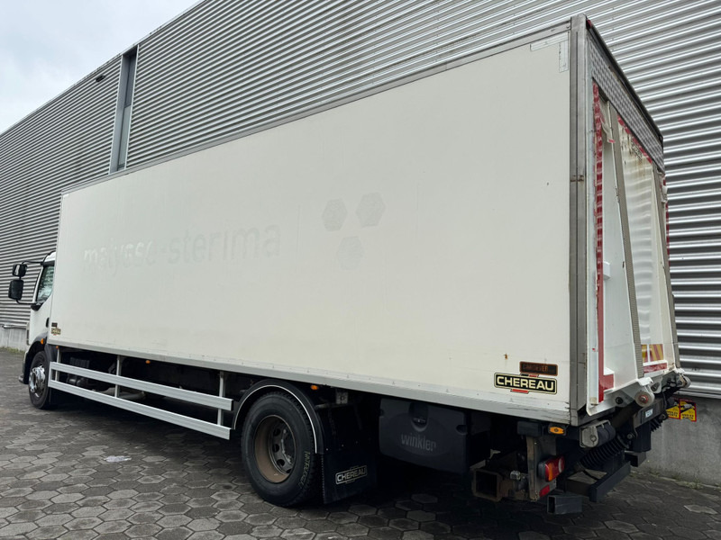 Volvo FL 260 / Euro 5 / 18 Tons / Tail Lift / Belgium Truck - Dobozos felépítményű teherautó: 2 kép. Volvo FL 260 / Euro 5 / 18 Tons / Tail Lift / Belgium Truck - Dobozos felépítményű teherautó: 2 kép.