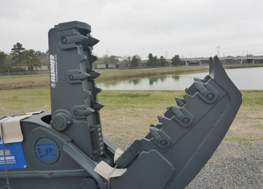 HAMMER FP16 STATIC CRUSHER 1450 KG - Roppantó olló - Kotrógép: 2 kép. HAMMER FP16 STATIC CRUSHER 1450 KG - Roppantó olló - Kotrógép: 2 kép.