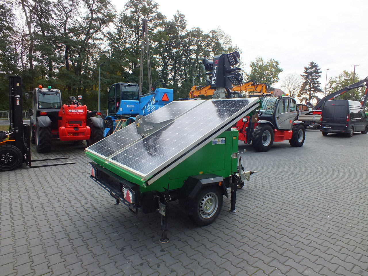 TRIME X-SOLAR - Világító állvány - Kotrógép: 3 kép. TRIME X-SOLAR - Világító állvány - Kotrógép: 3 kép.