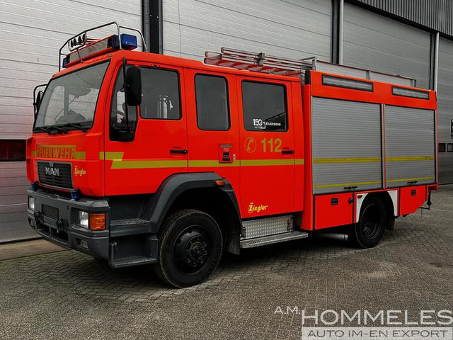 Tűzoltóautó MAN 14.224 4x4 (L80): 8 kép. Tűzoltóautó MAN 14.224 4x4 (L80): 8 kép.