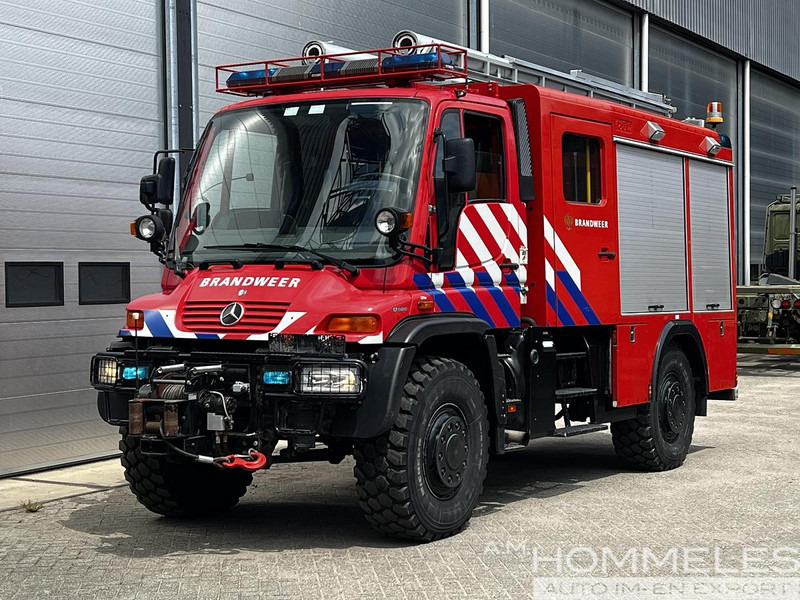 Unimog U500 - Tűzoltóautó: 1 kép. Unimog U500 - Tűzoltóautó: 1 kép.