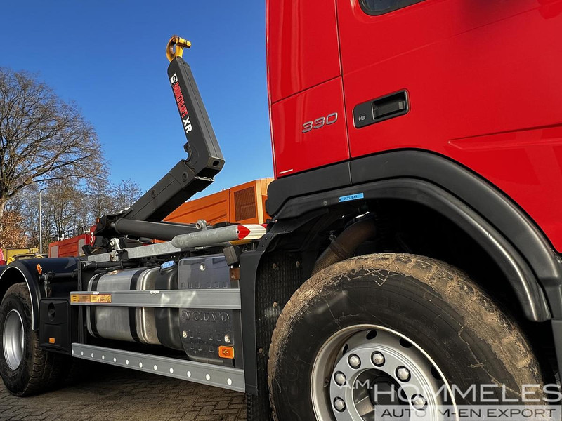 Horgos rakodó teherautó Volvo FM 330 6X4, Multilift: 7 kép.