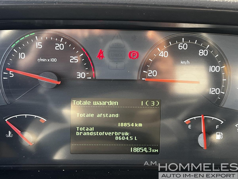 Horgos rakodó teherautó Volvo FM 330 6X4, Multilift: 9 kép.