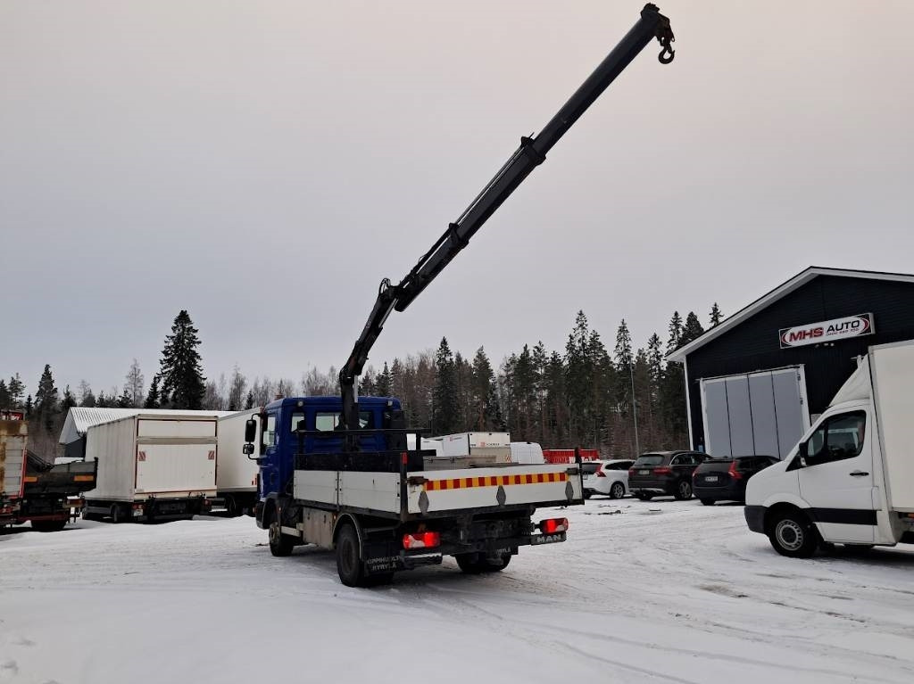 MAN TGL 8.150 Hiab 066B-2 - Darus autó: 4 kép. MAN TGL 8.150 Hiab 066B-2 - Darus autó: 4 kép.