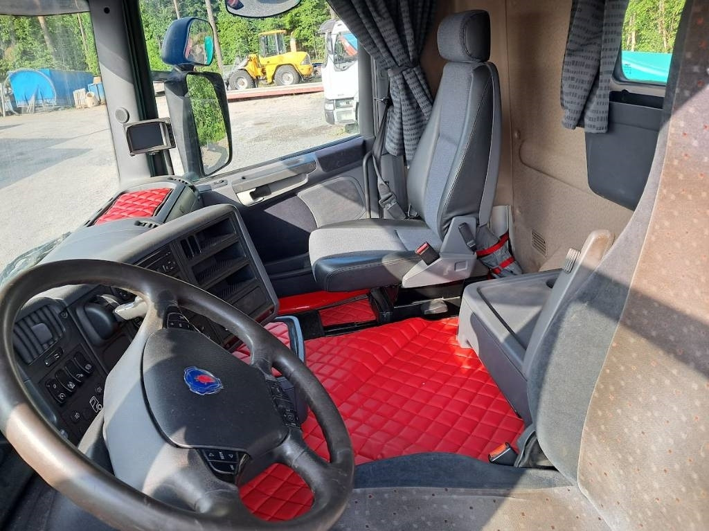 Scania R420 - Darus autó: 4 kép. Scania R420 - Darus autó: 4 kép.