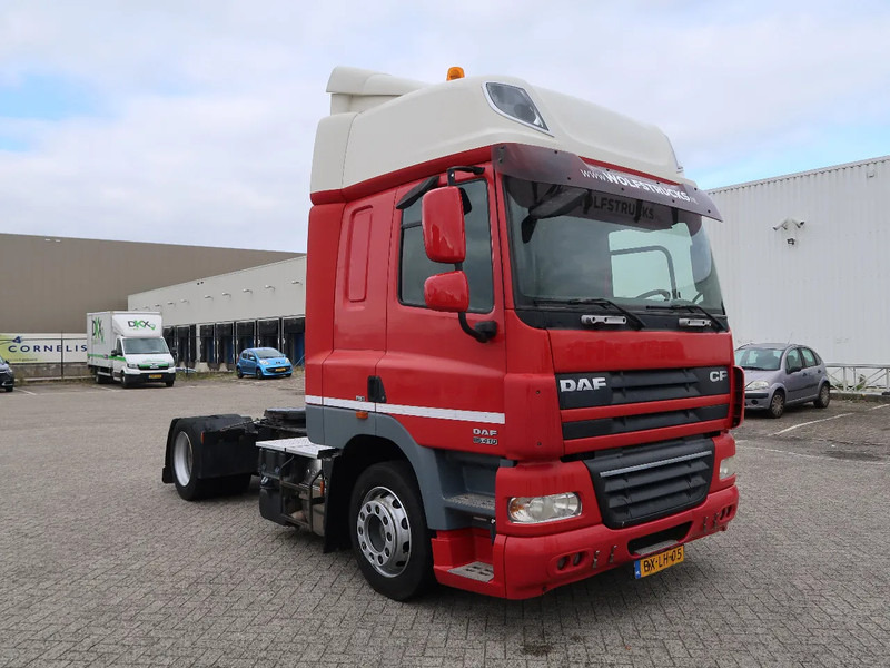 DAF CF 85.410 low deck, Euro 5, Aut, TUV, NL Truck TOP! - Nyergesvontató: 4 kép. DAF CF 85.410 low deck, Euro 5, Aut, TUV, NL Truck TOP! - Nyergesvontató: 4 kép.