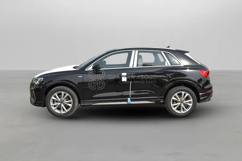 Audi Q3 Front Wheel Drive - Terepjáró/ SUV: 3 kép. Audi Q3 Front Wheel Drive - Terepjáró/ SUV: 3 kép.