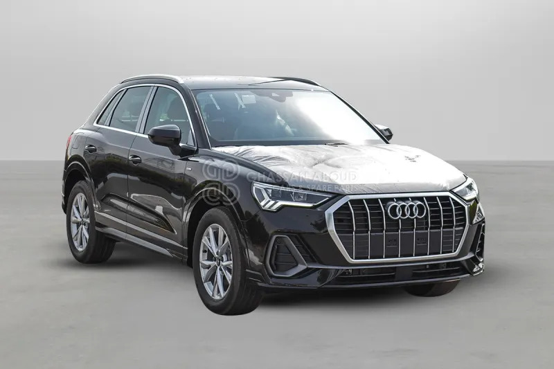 Audi Q3 Front Wheel Drive - Terepjáró/ SUV: 1 kép. Audi Q3 Front Wheel Drive - Terepjáró/ SUV: 1 kép.