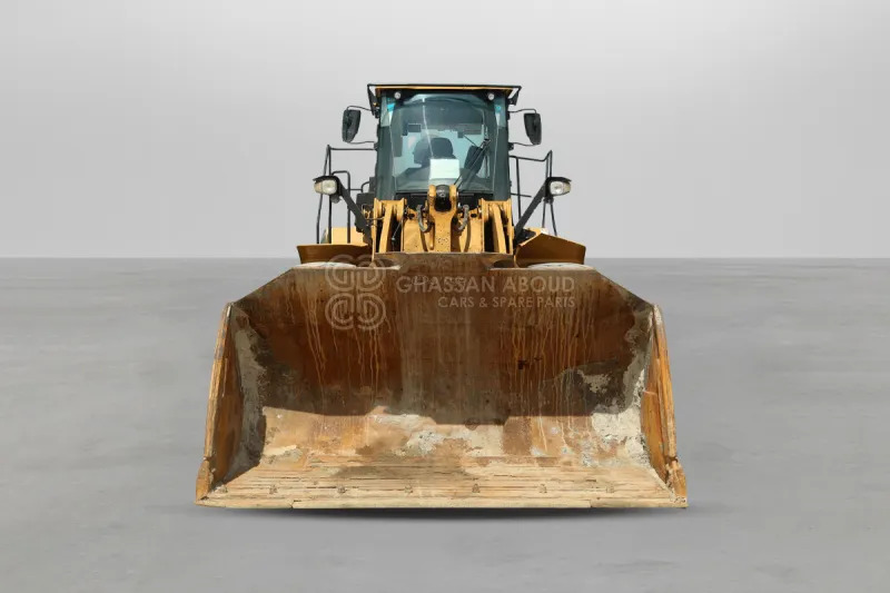Caterpillar 966M Wheel Loader - Gumikerekes homlokrakodó: 4 kép. Caterpillar 966M Wheel Loader - Gumikerekes homlokrakodó: 4 kép.