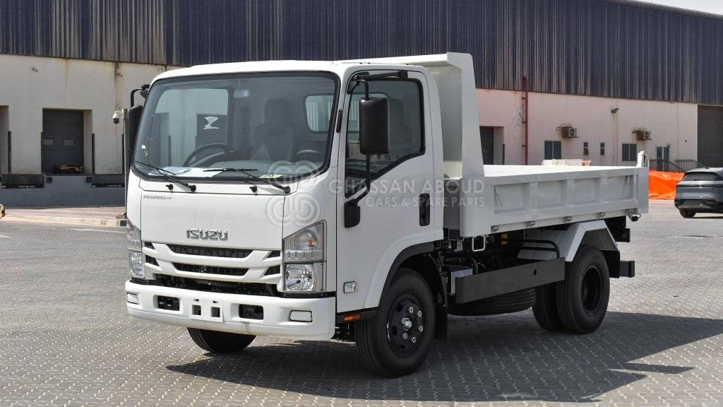 ISUZU NPR 75 DUMP TRUCK - Billenőplatós teherautó: 1 kép. ISUZU NPR 75 DUMP TRUCK - Billenőplatós teherautó: 1 kép.
