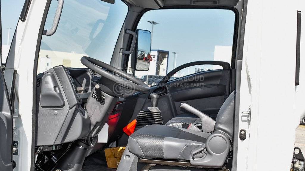 ISUZU NPR 75 LONG CHASSIS PAYLOAD 4.7 TON APPROX 4×2 W/ AC MY24 - Alvaz teherautó: 5 kép. ISUZU NPR 75 LONG CHASSIS PAYLOAD 4.7 TON APPROX 4×2 W/ AC MY24 - Alvaz teherautó: 5 kép.