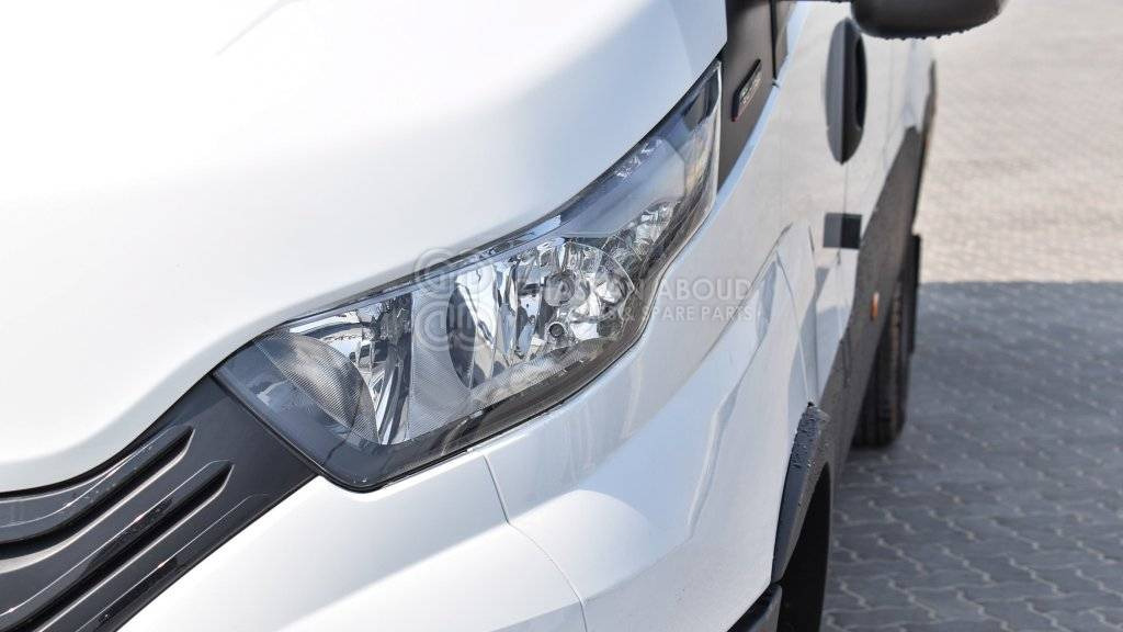 IVECO Daily 50C15VH /Euro 3 Highroof Van H3 Wheelbase 4100 MY2024 - Furgon: 3 kép. IVECO Daily 50C15VH /Euro 3 Highroof Van H3 Wheelbase 4100 MY2024 - Furgon: 3 kép.