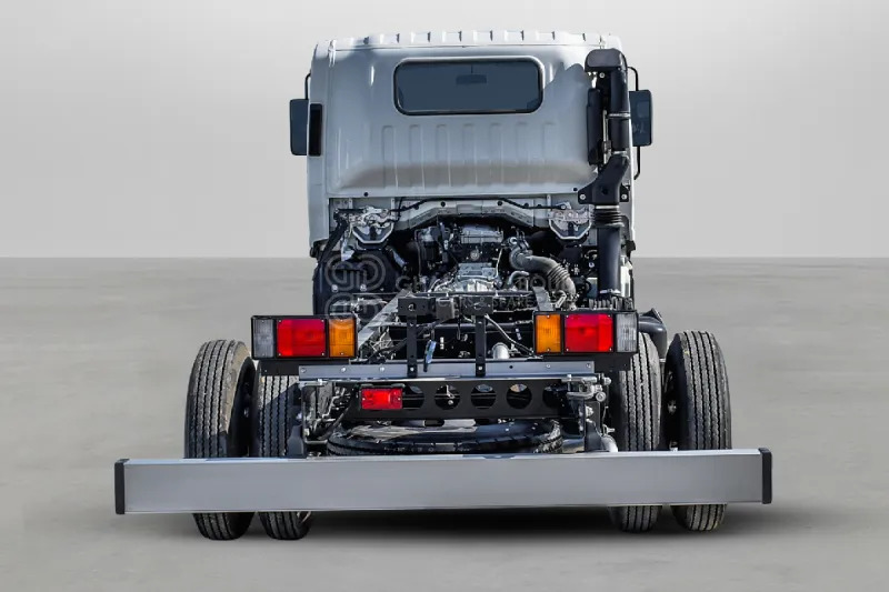 Isuzu NPR 85H 4x2 Chassis - Alvaz teherautó: 5 kép. Isuzu NPR 85H 4x2 Chassis - Alvaz teherautó: 5 kép.