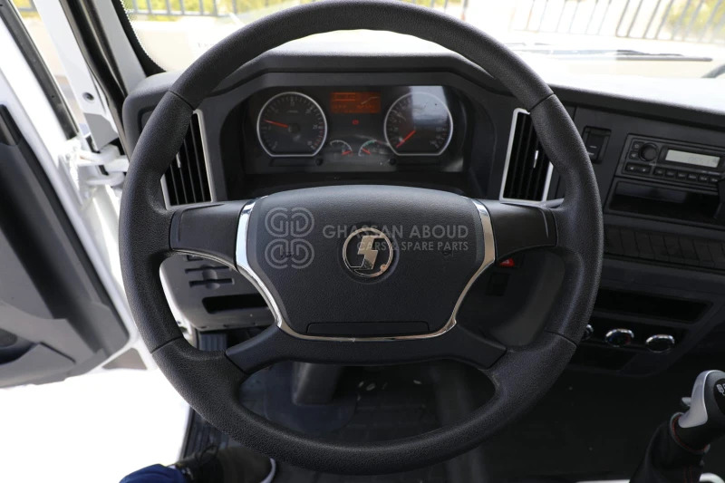 Shacman 4x2 L3000 Chassis - Alvaz teherautó: 5 kép. Shacman 4x2 L3000 Chassis - Alvaz teherautó: 5 kép.